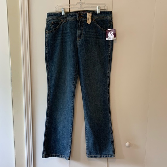 Gloria Vanderbilt Jeans - Picture 1 of 5